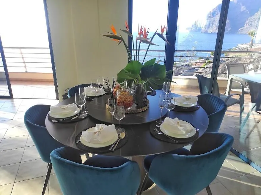Luxury Los Gigantes Apartment Пуэрто-де-Сантьяго