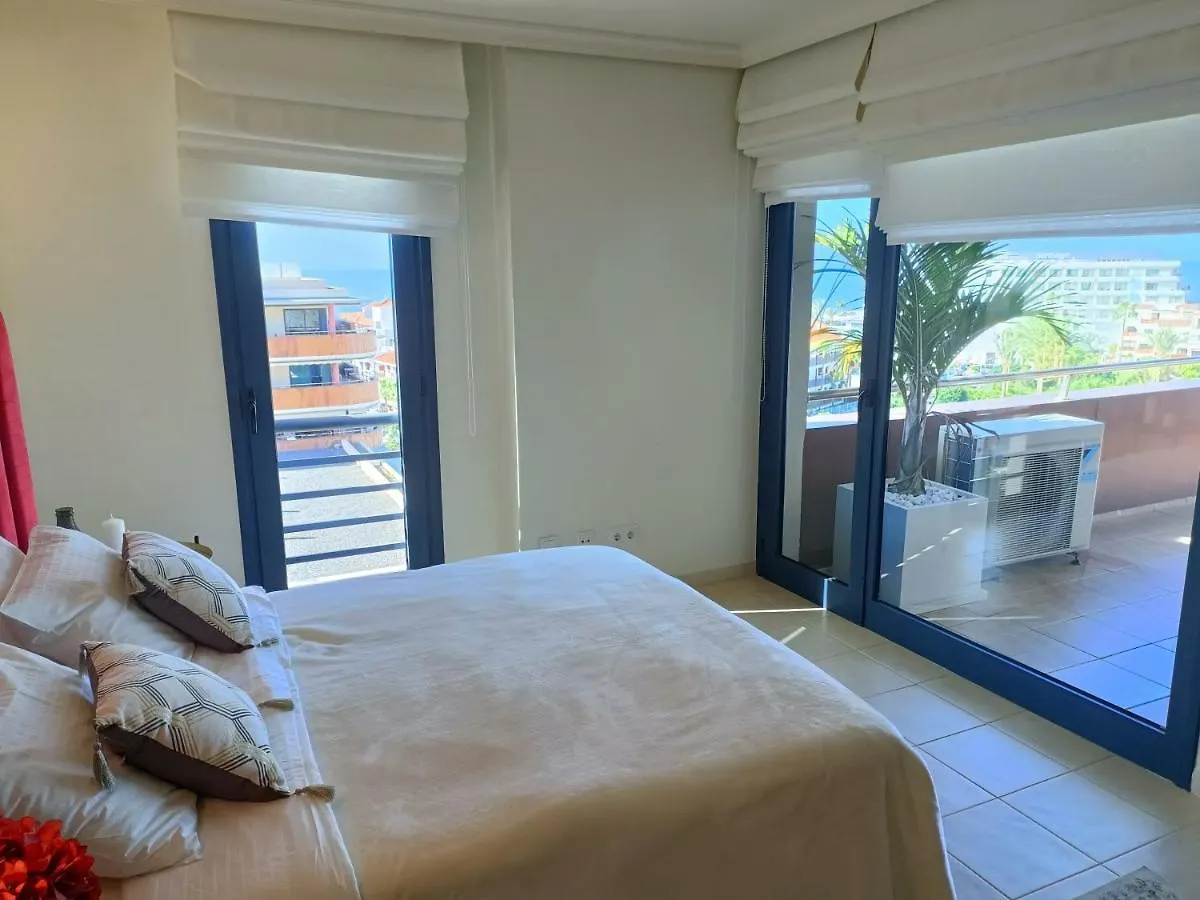 Luxury Los Gigantes Apartment Пуэрто-де-Сантьяго